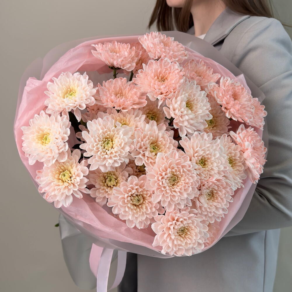 Букет из 5 розовых кустовых хризантем