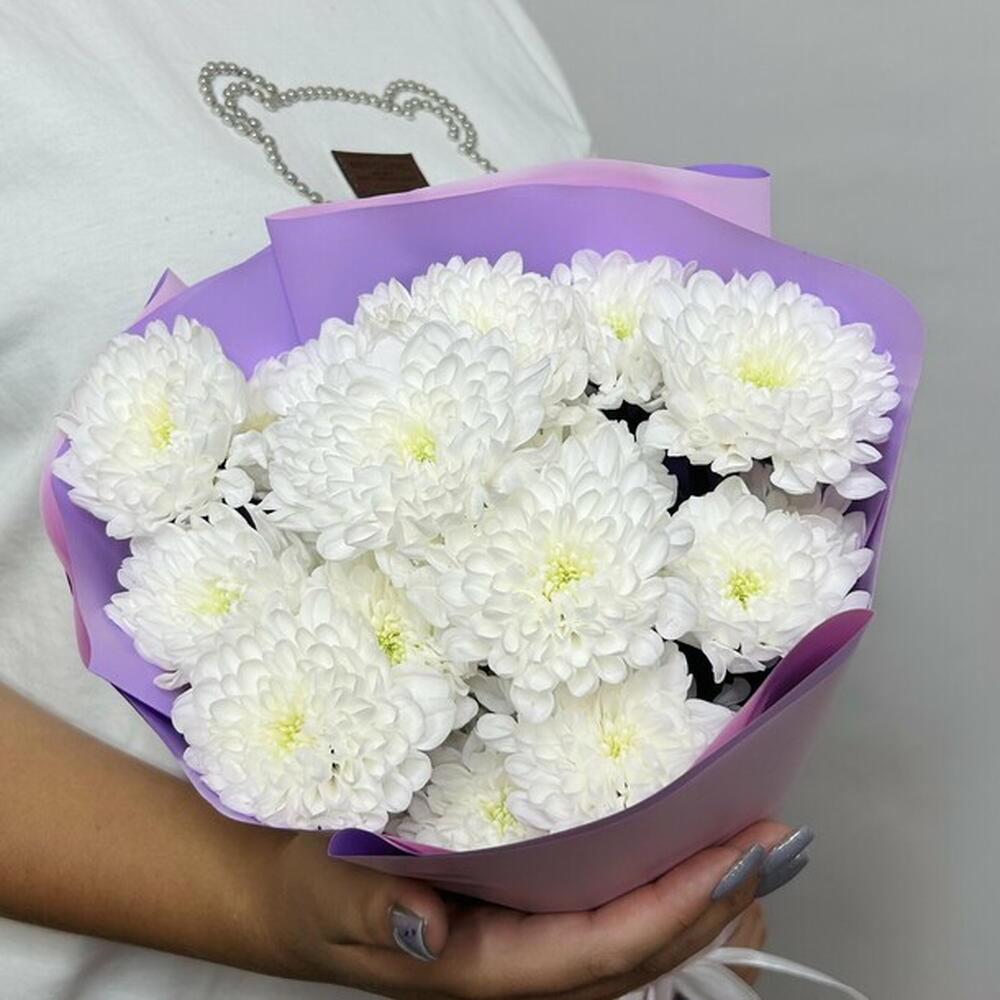 Букет живых цветов из кустовых хризантем 3 шт