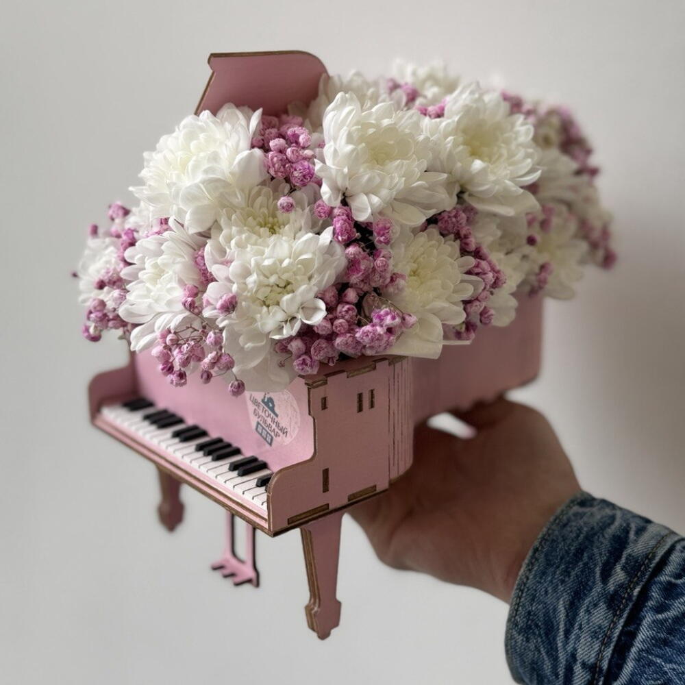 ЦВЕТОЧНАЯ РАПСОДИЯ "PINK GRAND PIANO" / рояль / шкатулка декор / авторская композиция из цветов / подарок учителю / маме / бокс
