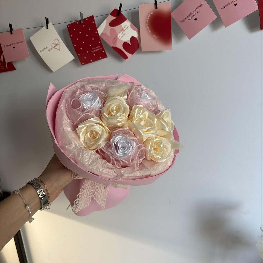 Букет из искусственных роз