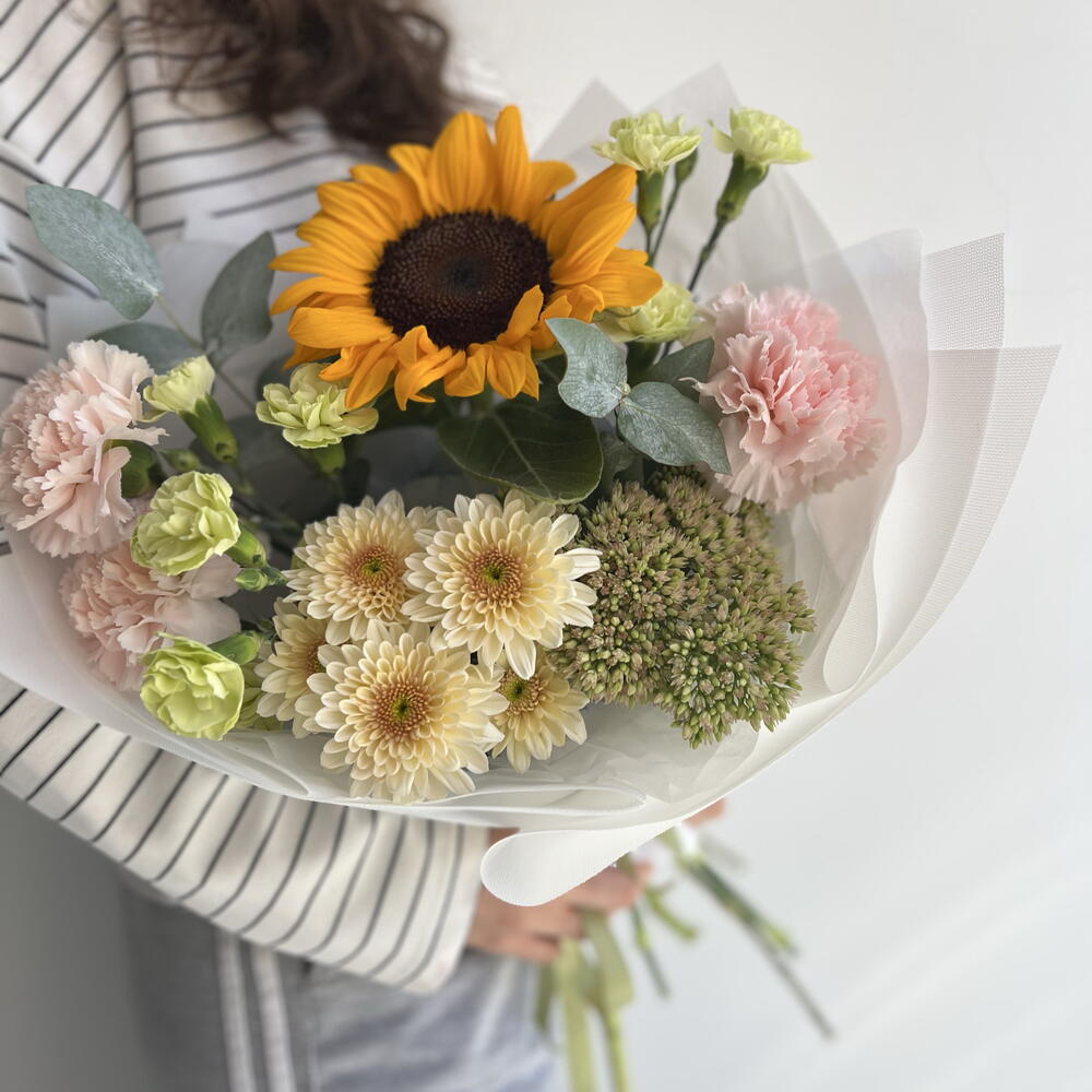 Букет с подсолнухом на 1 сентября🌻💛