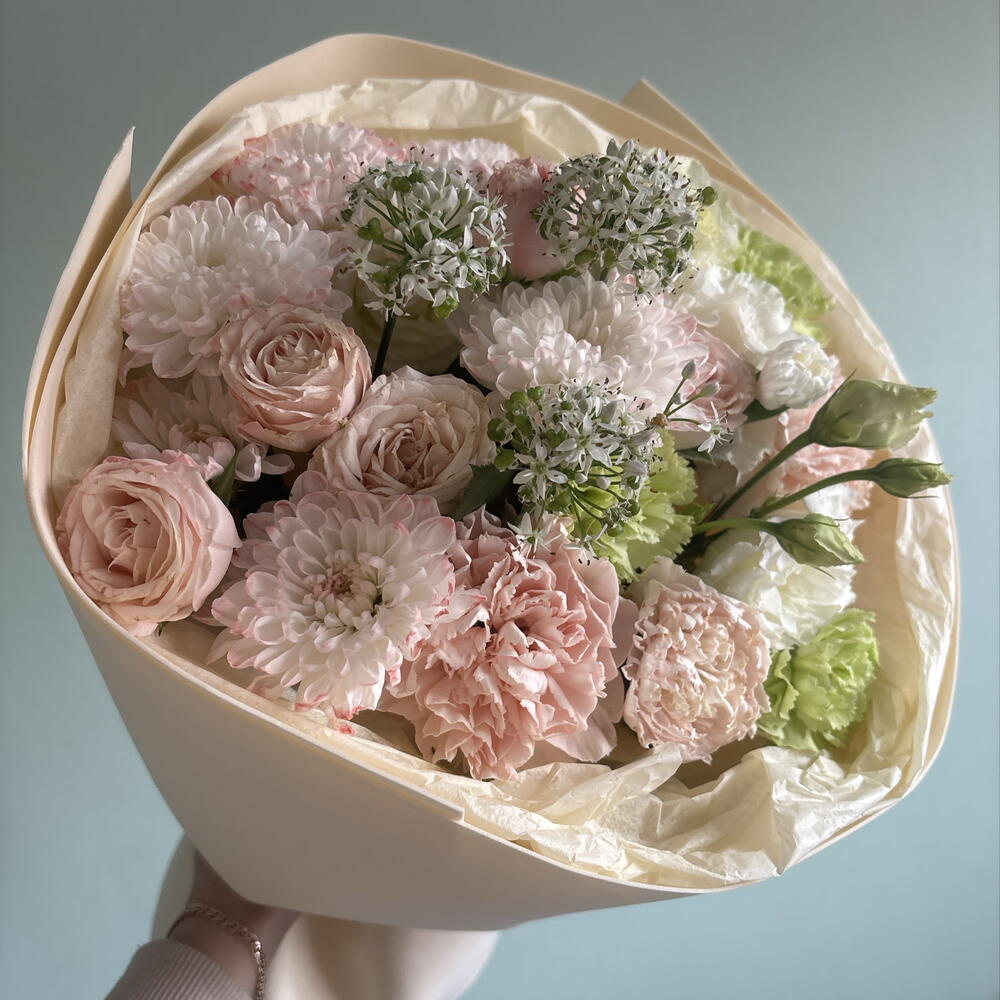 Букет из эустомы/диантуса/кустовых роз💕