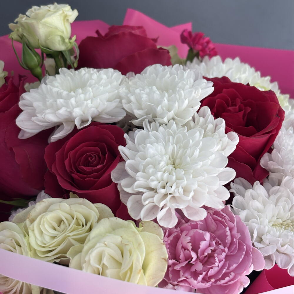 Праздник в лепестках💐