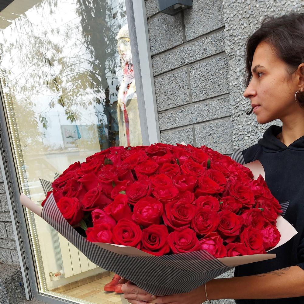 101 роза