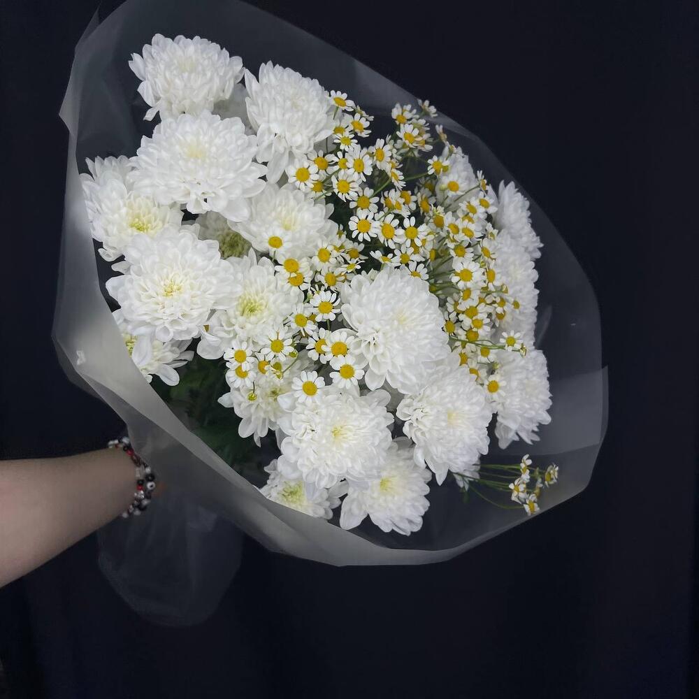 Хризантемы с ромашками