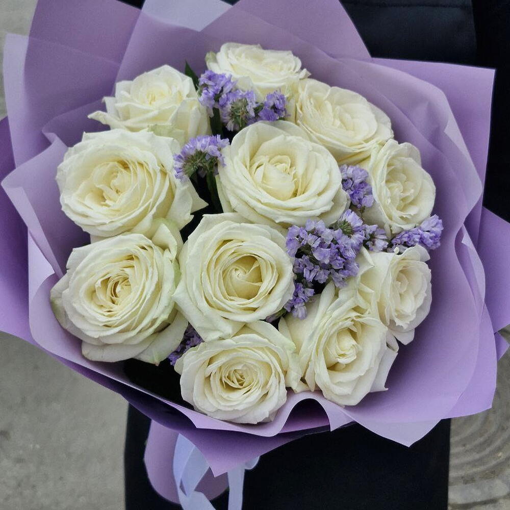 Букет с розами и статицей 💜