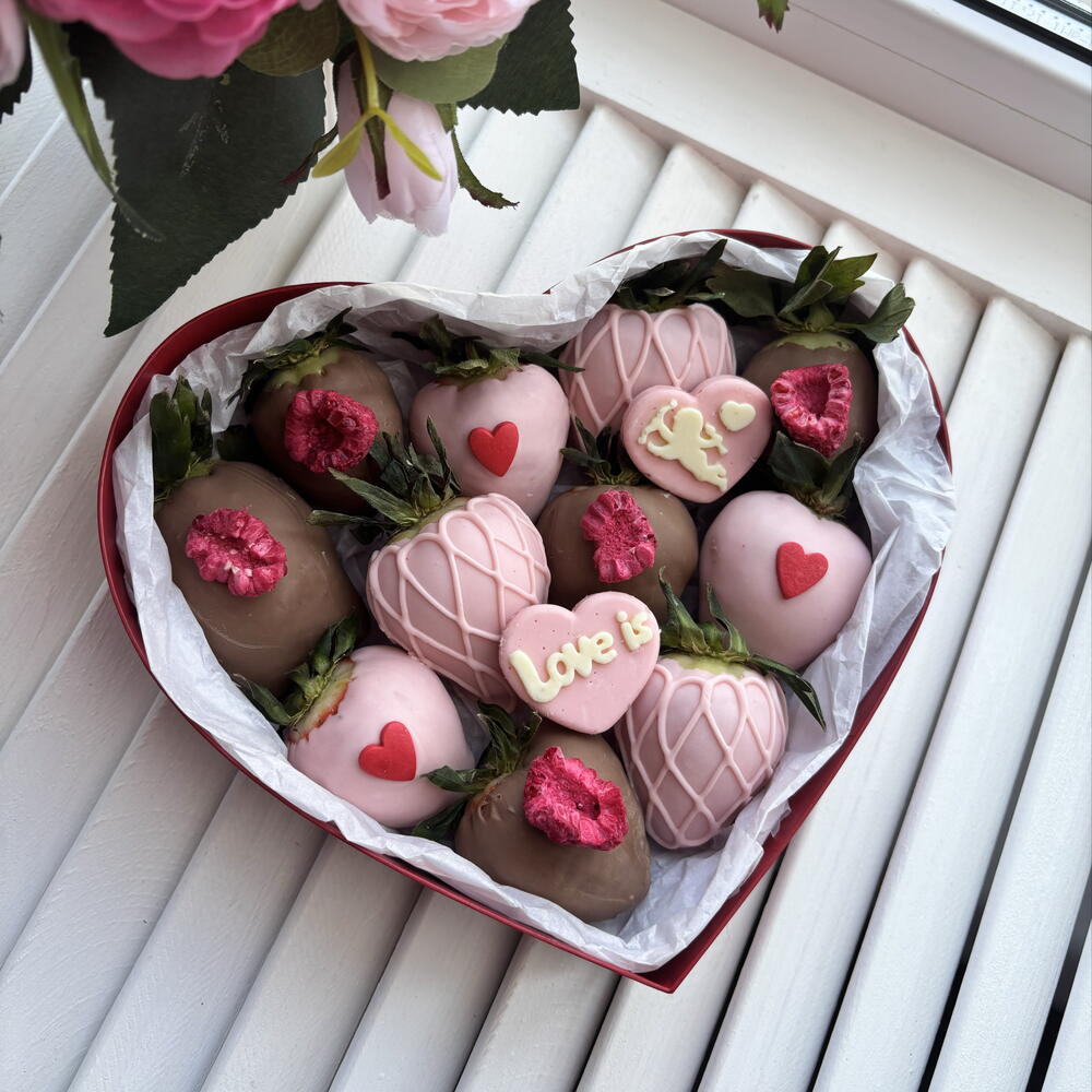 Сердце love is