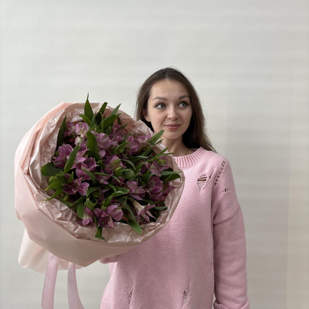 Букет «Яркие альстромерии»