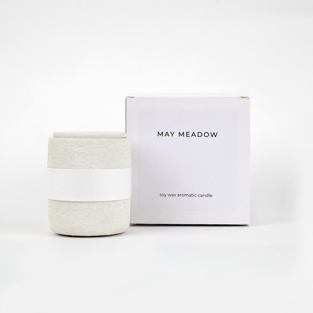 Ароматическая свеча Sea Salt May Meadow. Cтакан с крышкой, 150 мл