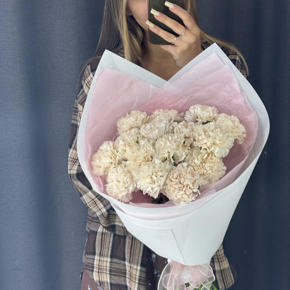Милый букетик из кремовых диантусов 🍨🤍🫶🏻