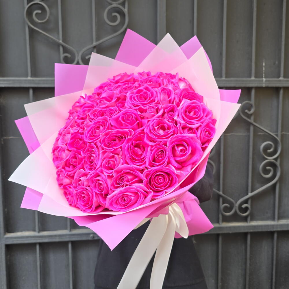 Розы в оформлении 🎀