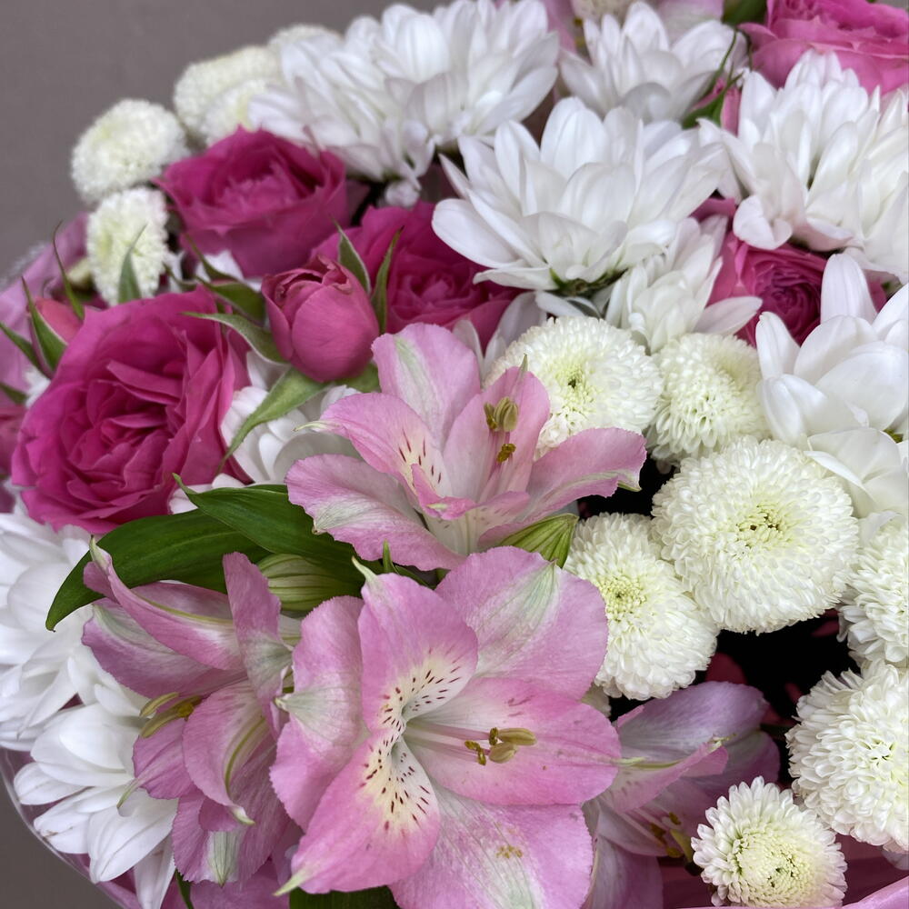 Письмо любимой 🌸💗 Сборный букет из ромашки, альстромерии и кустовой розы