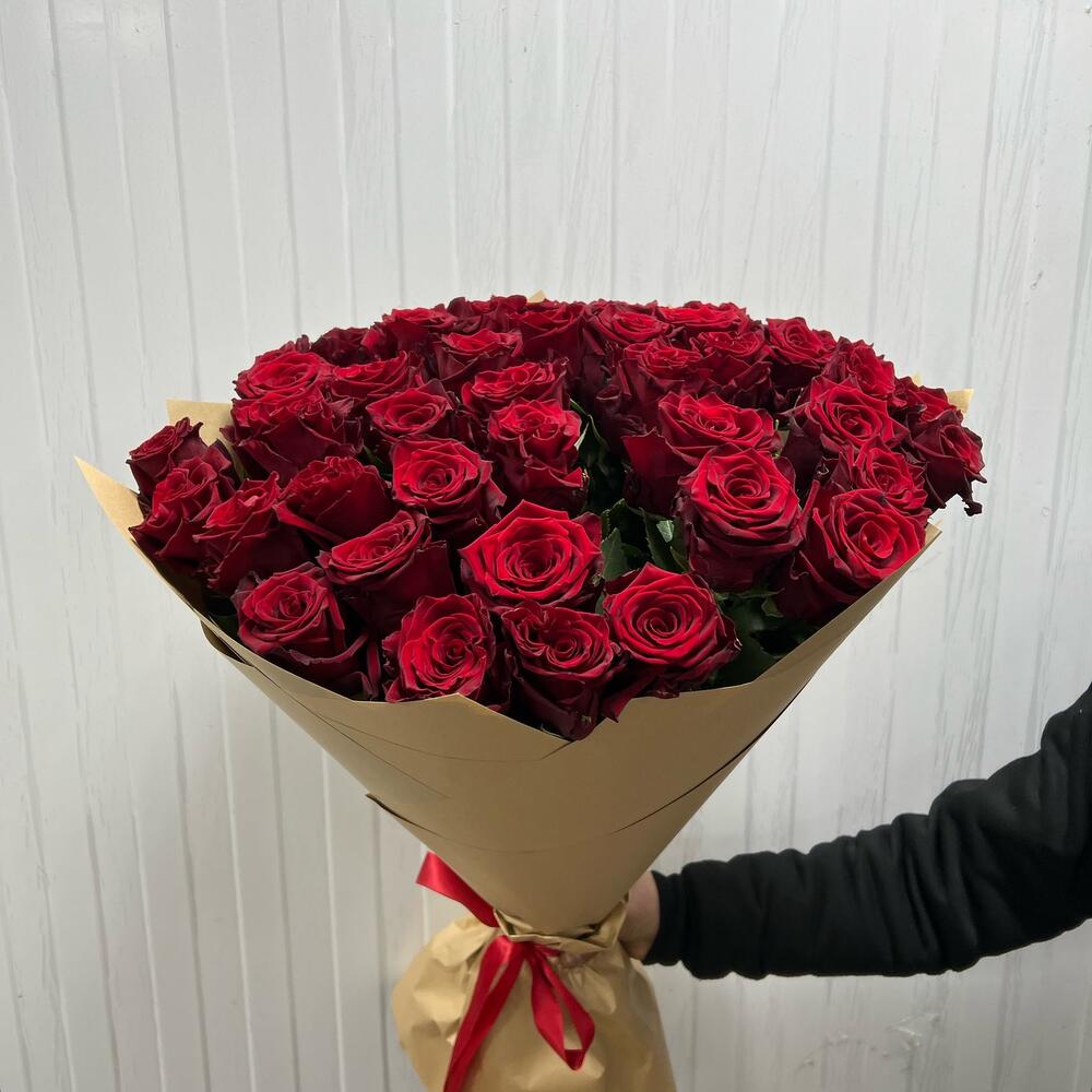Букет из Эквадорских роз (70см)