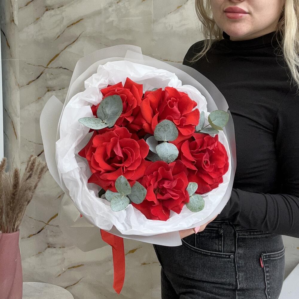 Французские розы с эвкалиптом 💗