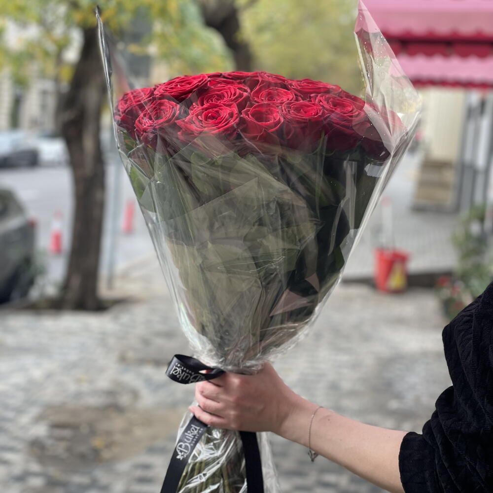 Красный роз 40шт
