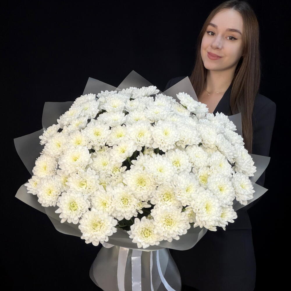 Букет из 15 кустовых белых хризантем Altaj (КМБ044)