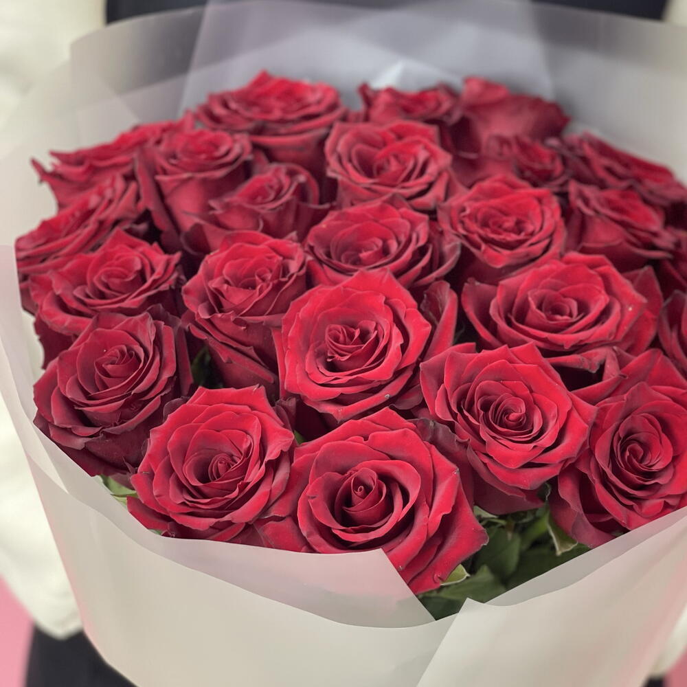 Моно букет из 25 красных роз 🌹