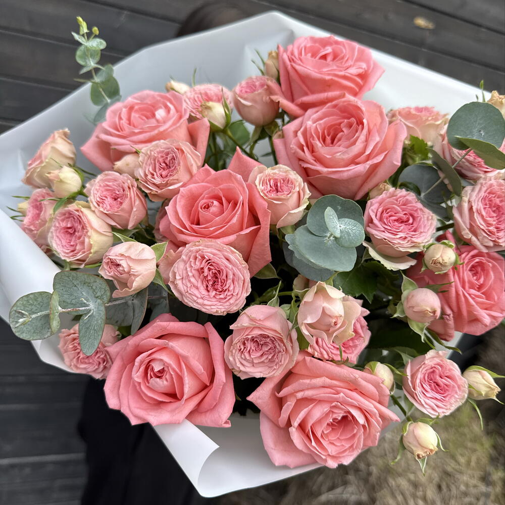 Коралловые розы