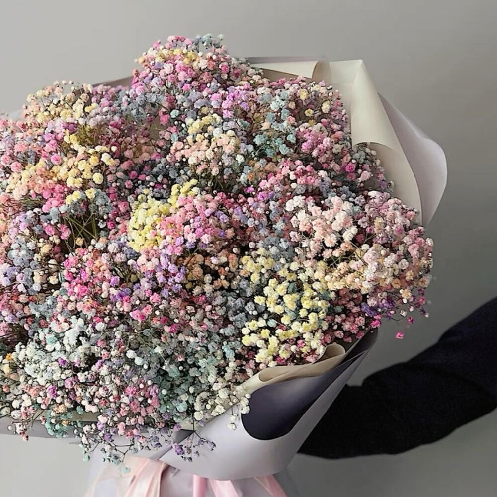 Букет из радужных гипсофил 💕