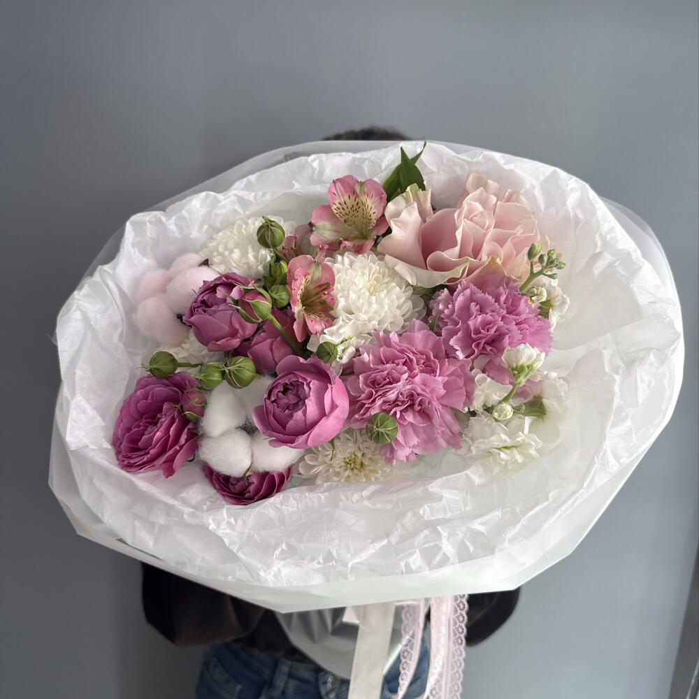 Нежный букет с альстромерией и диантусами🌸🩷