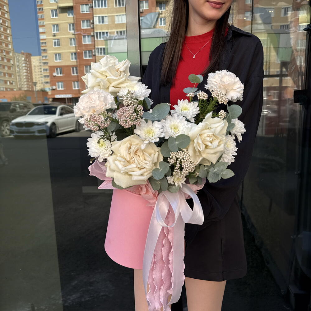 Композиция с французскими розами «Шёлк»