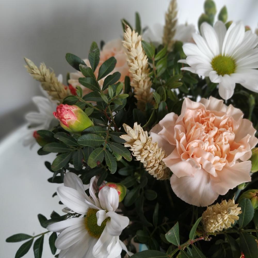 Flower bomb