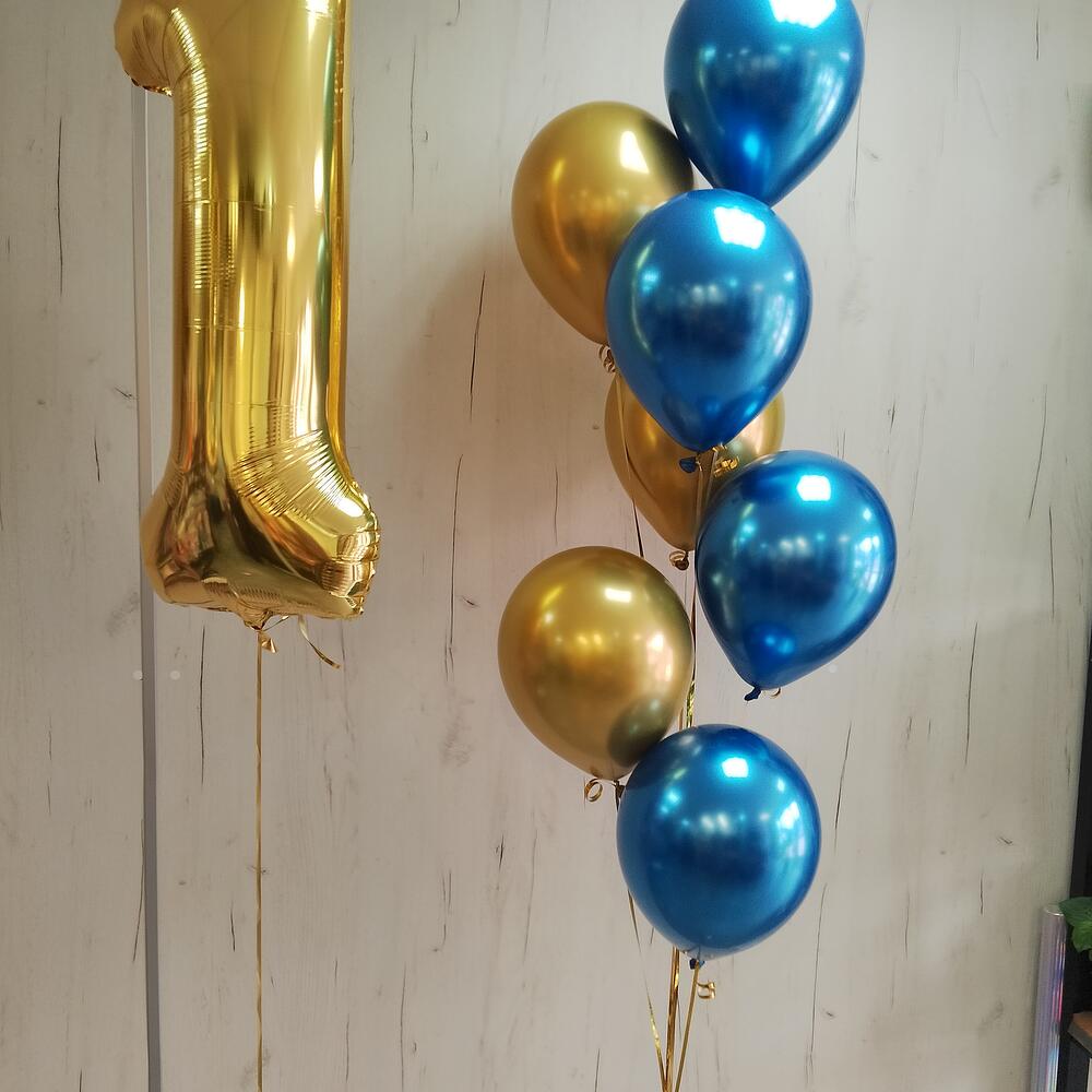 Набор из 8 шаров