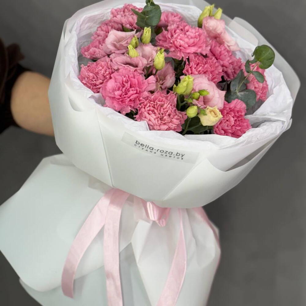 Кружевные диантусы и эустома 💕