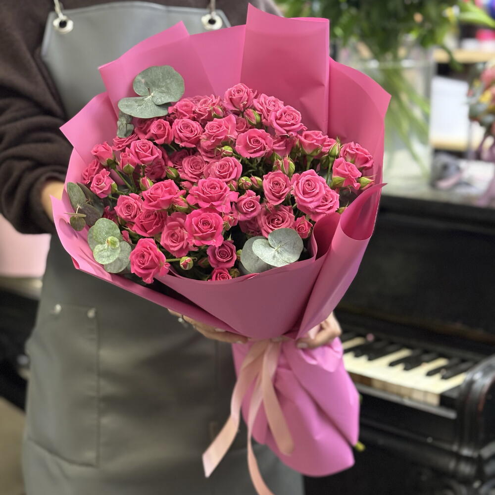 Букет из кустовых роз — Bonita