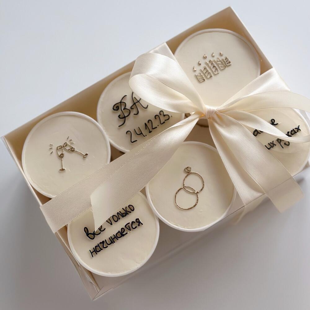 Тортик в стакане с индивидуальным дизайном, Кондитерские и пекарни в ...