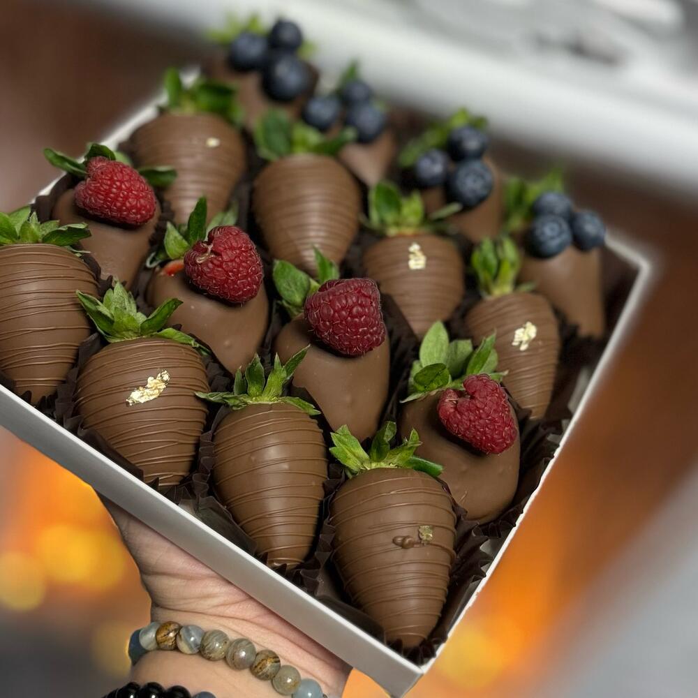 Клубника в шоколаде набор 🍓16 шт