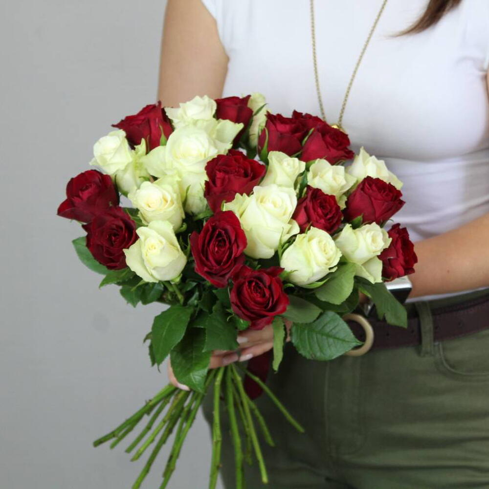 25 роз Кения микс