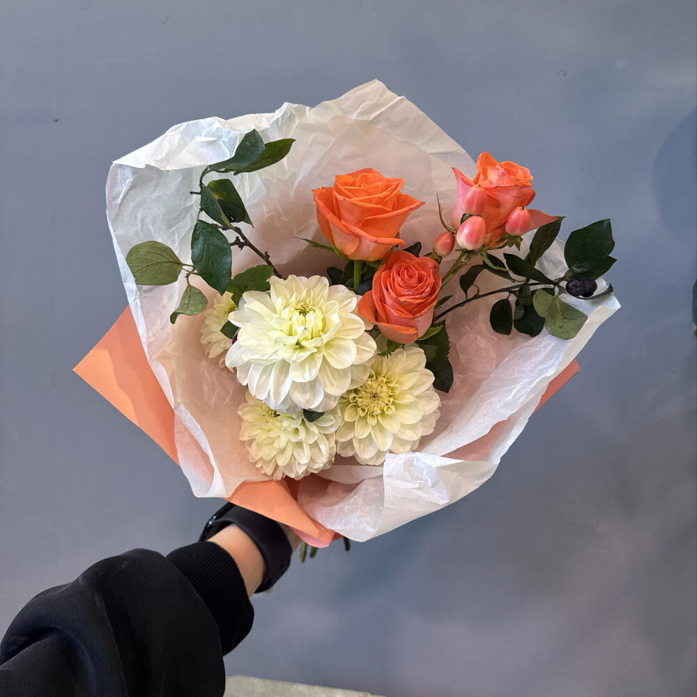 Букет персикового цвета
