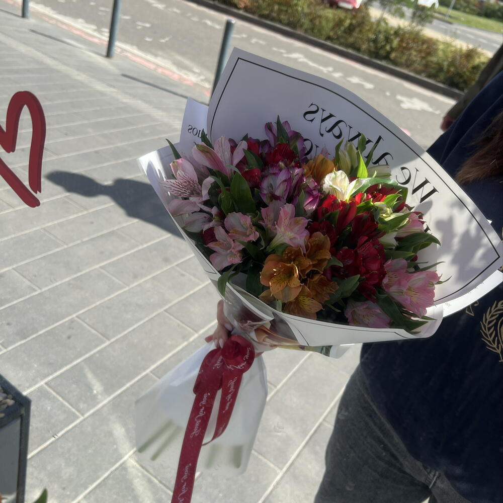 Букет альстромерий❣️