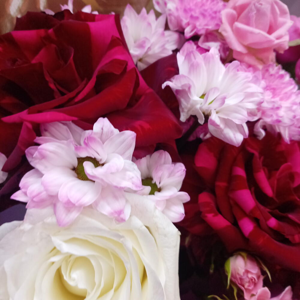 Букет с розами 🌹🌸