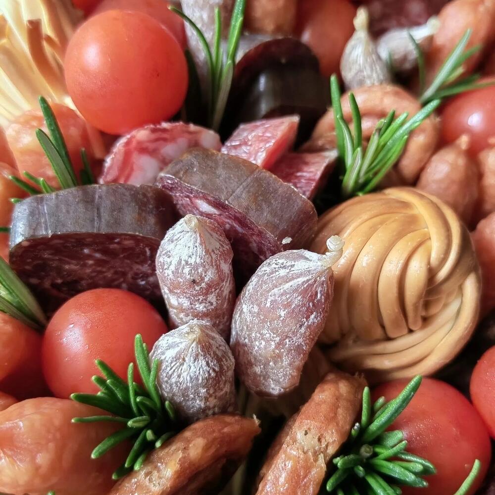 Букет мясной «Для НЕЁ»