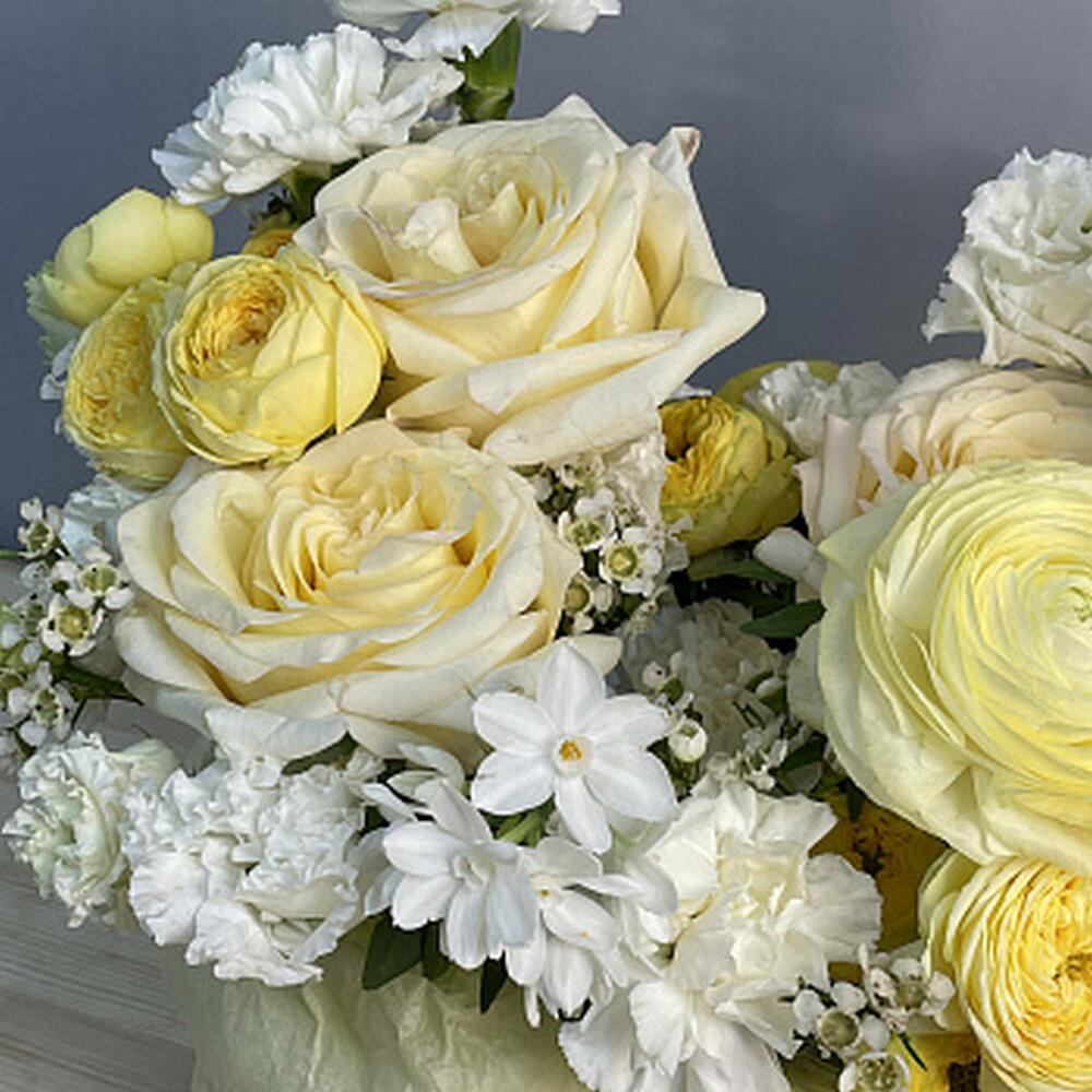 Букет в шляпной коробке Yellow garden L