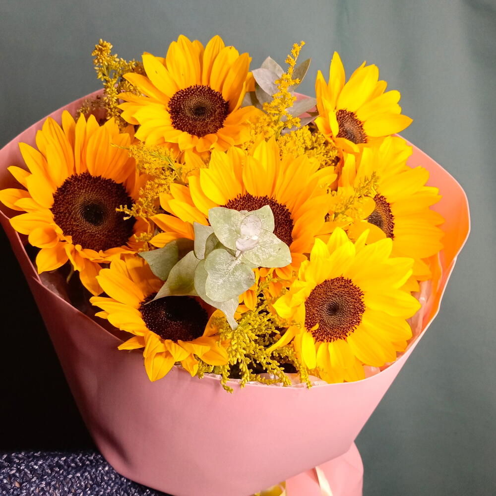 Букет с подсолнухом 🌻