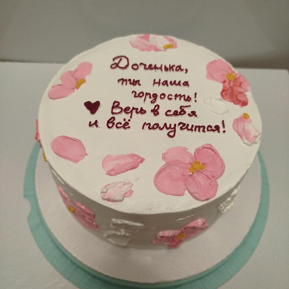 Торт с цветочным рисунком