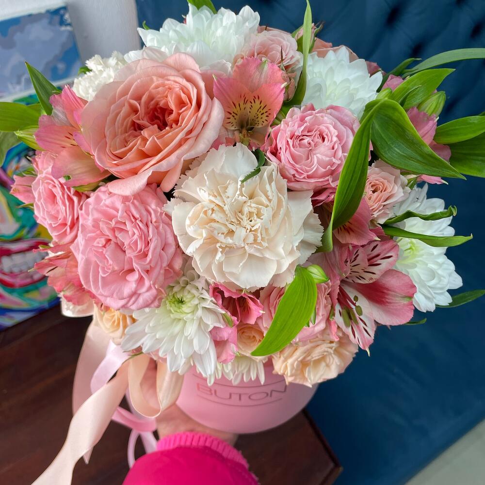 Нежный зефир, Цветы и подарки в Анапе, купить по цене 2500 руб, Цветы в ...