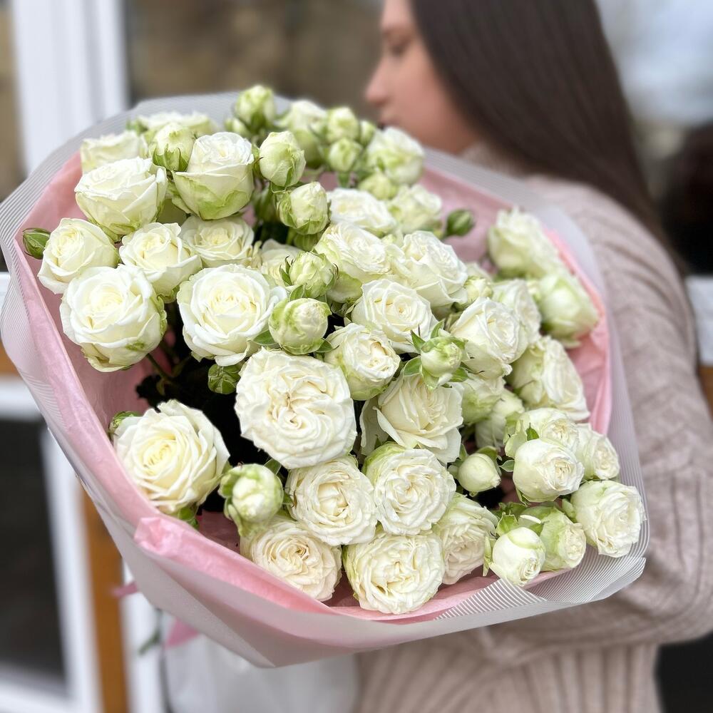 9 пионовидных кустовых роз Премиум 💖