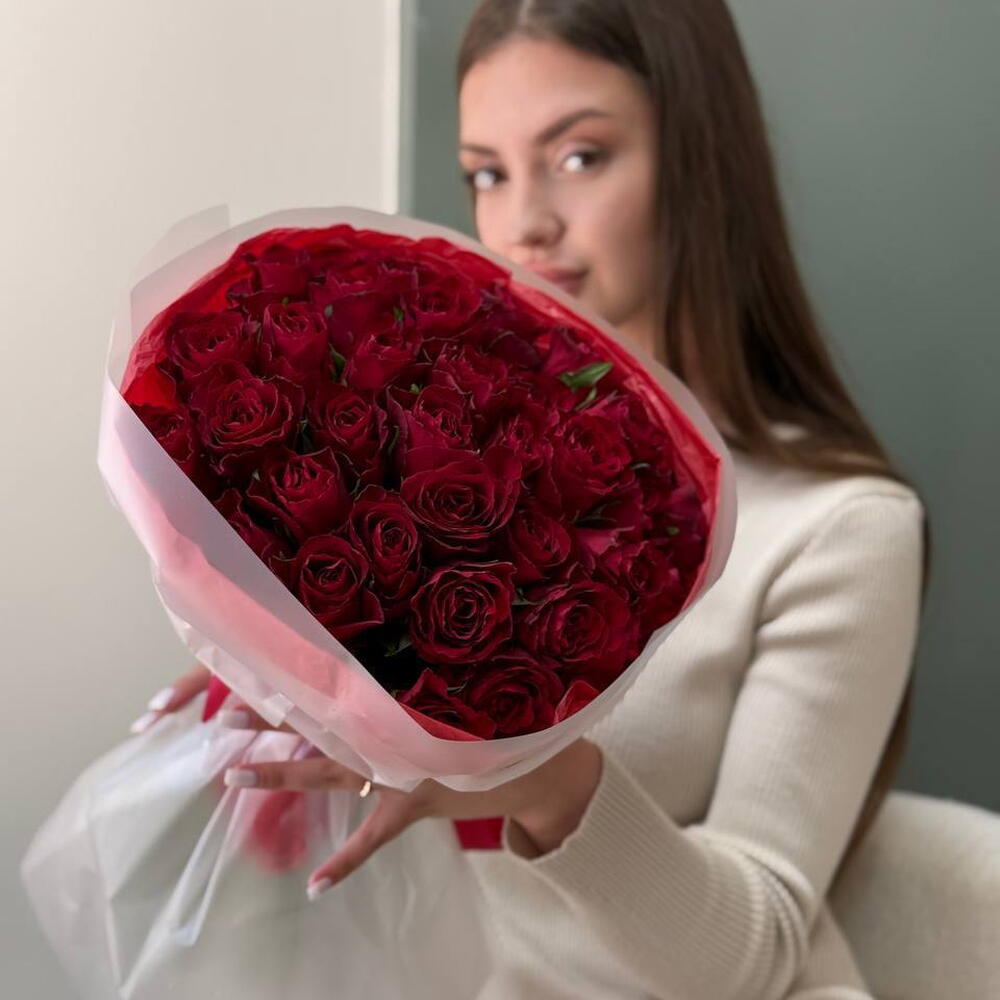 35 красных роз 40 см 373
