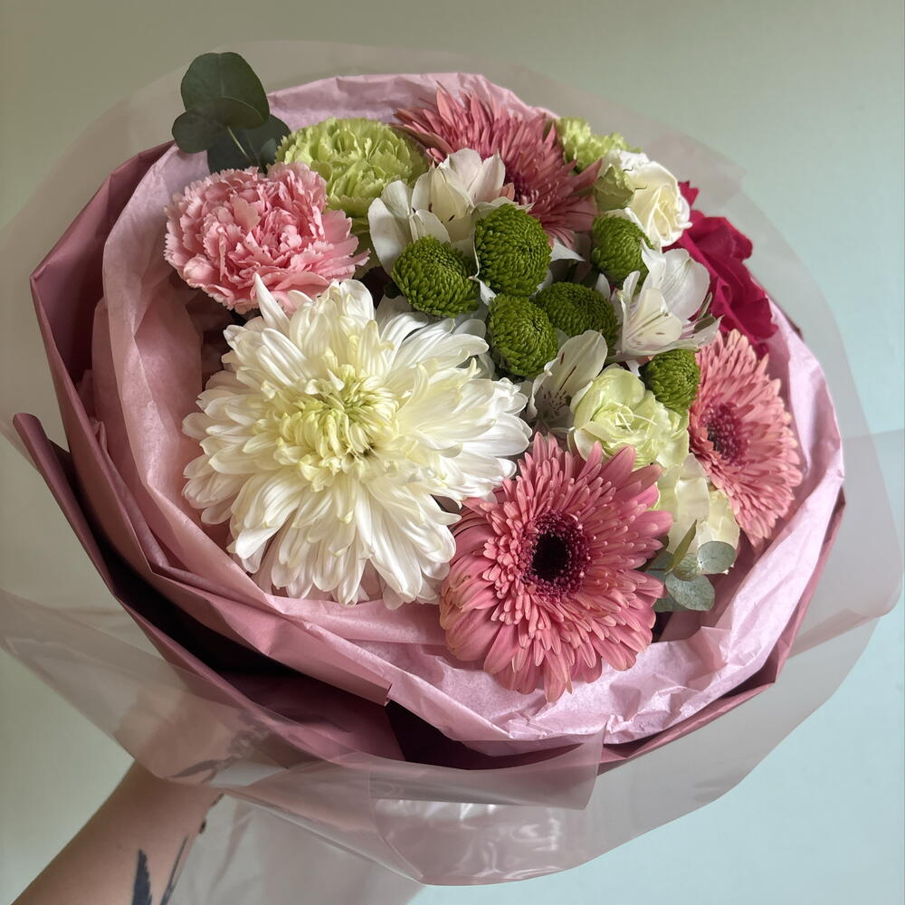 Букет из эустомы/нерберы/диантуса/хризантемы💕💕