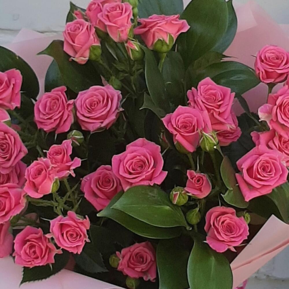 Букет с кустовыми розочками 💖