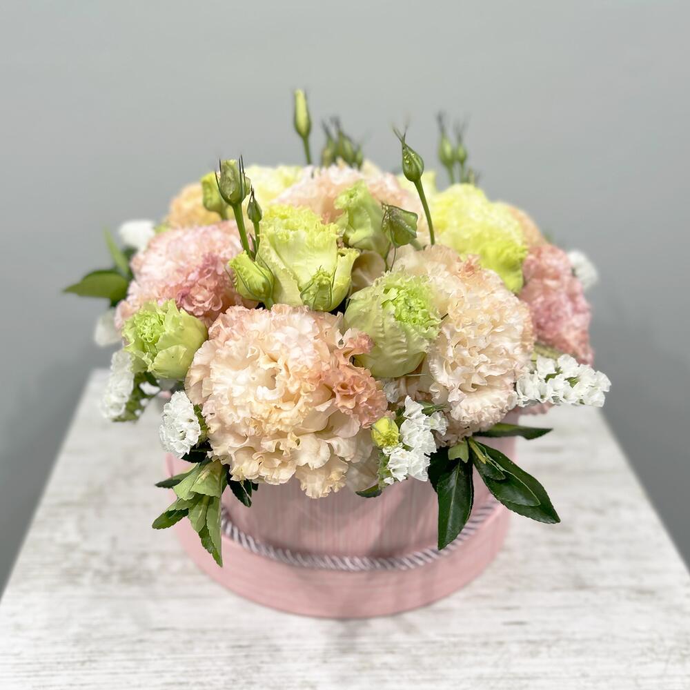 Composition with eustoma