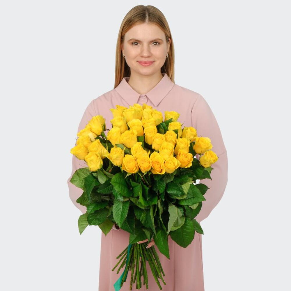 35 жёлтых роз