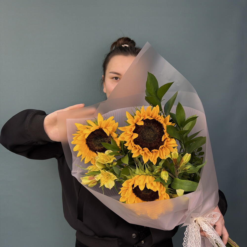 Букет с подсолнухами 🌻 "1 сентября"