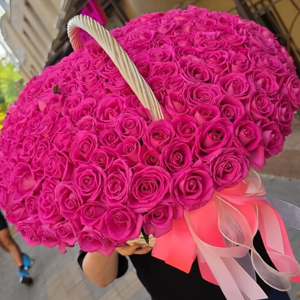 Композиция из 201 розы ️‍🔥🌹
