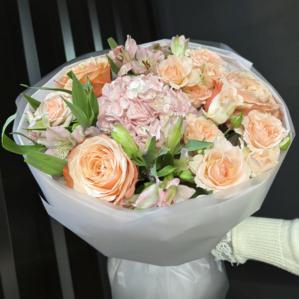 Букет с гортензией🧡