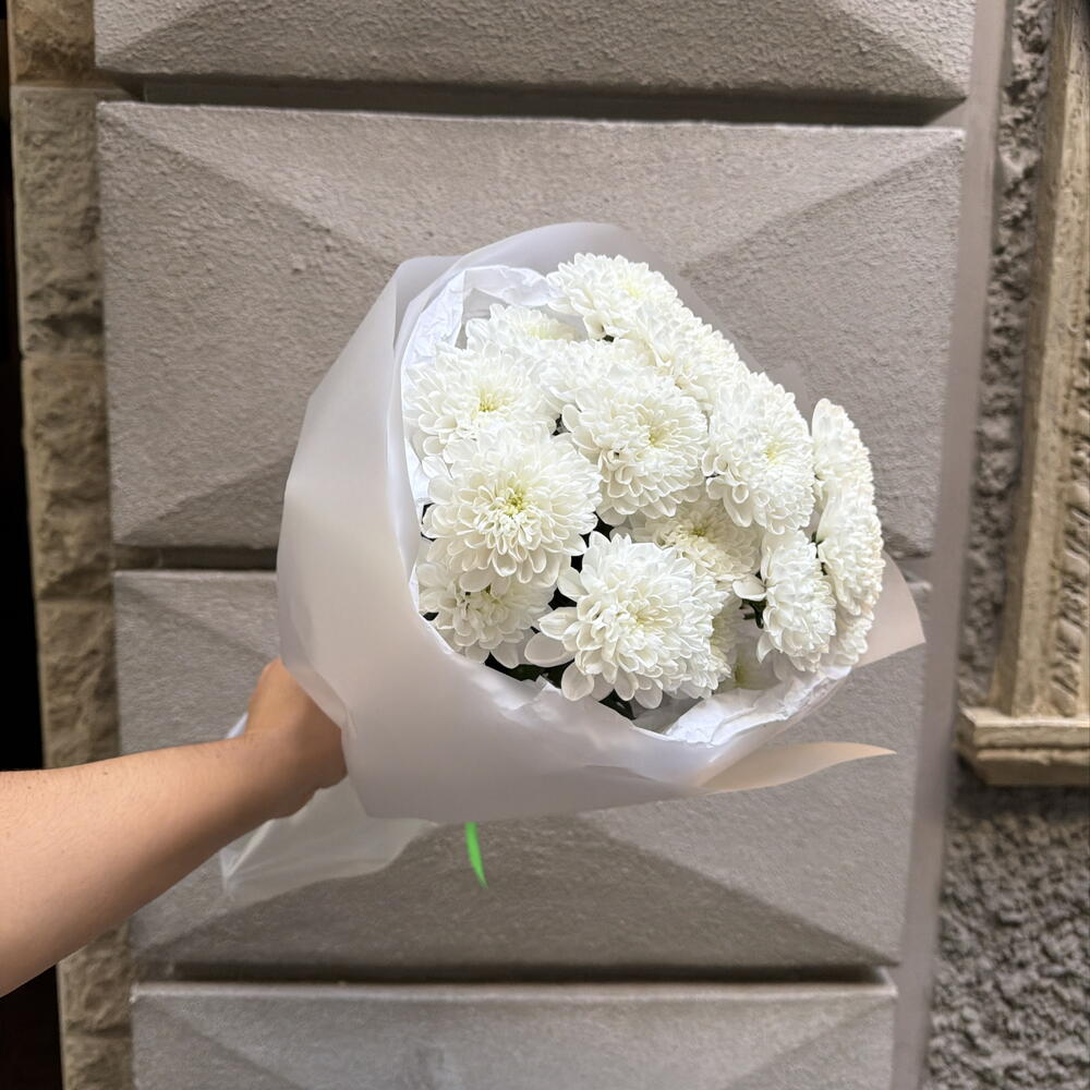 Мини букет хризантем